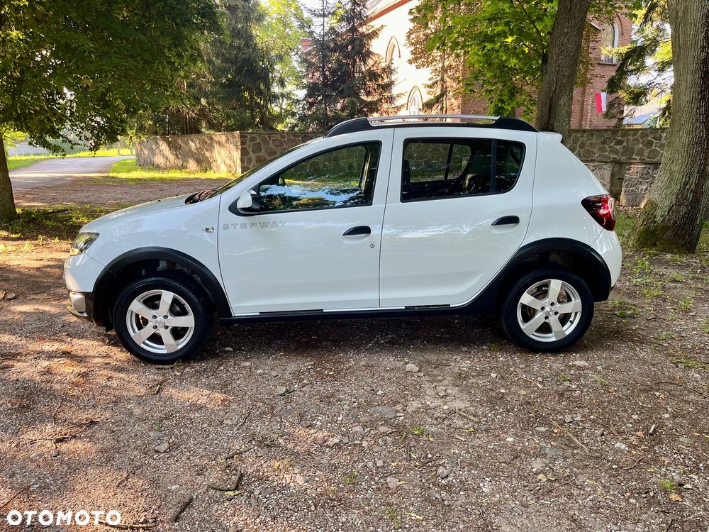 Dacia Sandero Stepway TCe 90 (S&S) Prestige - 8