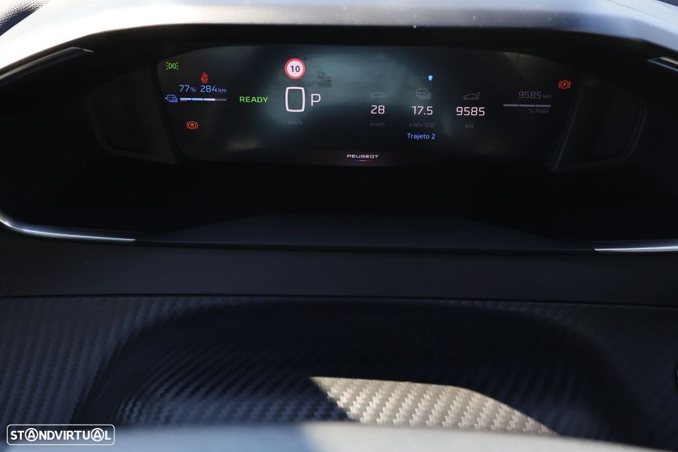 Peugeot e-2008 54 kWh Allure - 8