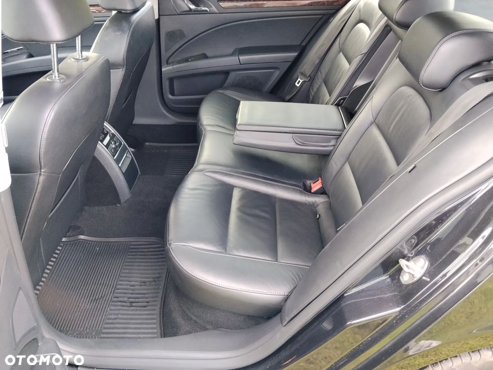 Skoda Superb 2.0 TDI Platinum DSG - 25