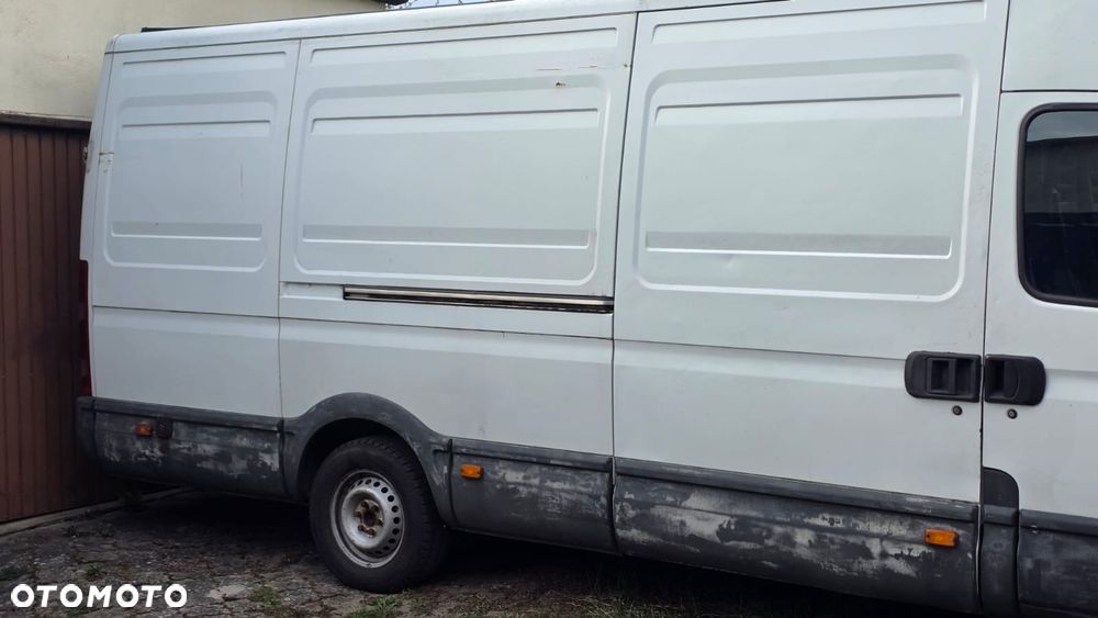 Iveco c30 - 20