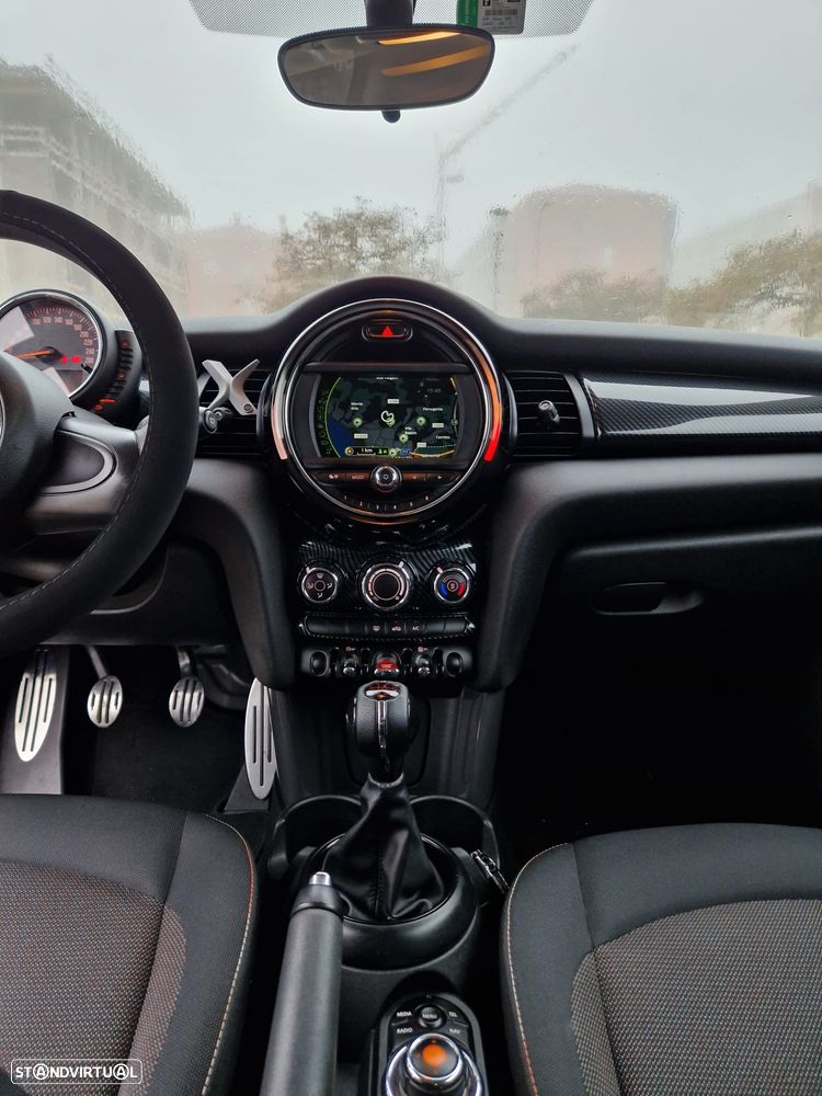 MINI 3 Portas One D - 6