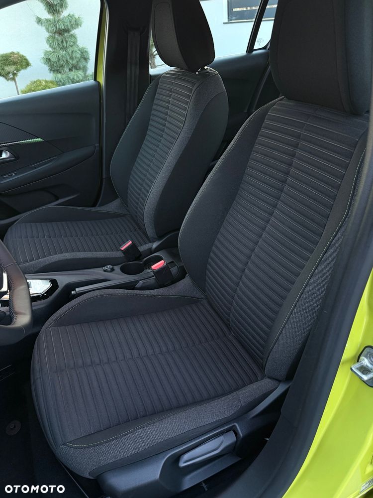 Peugeot 208 Hybrid 100 e-DSC6 Allure - 22