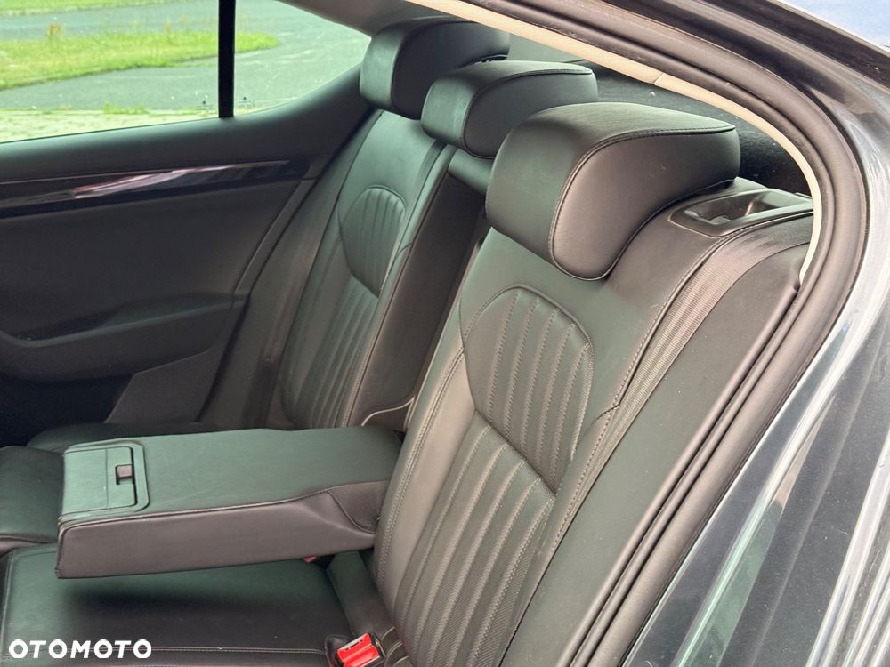 Skoda Superb 2.0 TDI 4x4 L&K DSG - 7