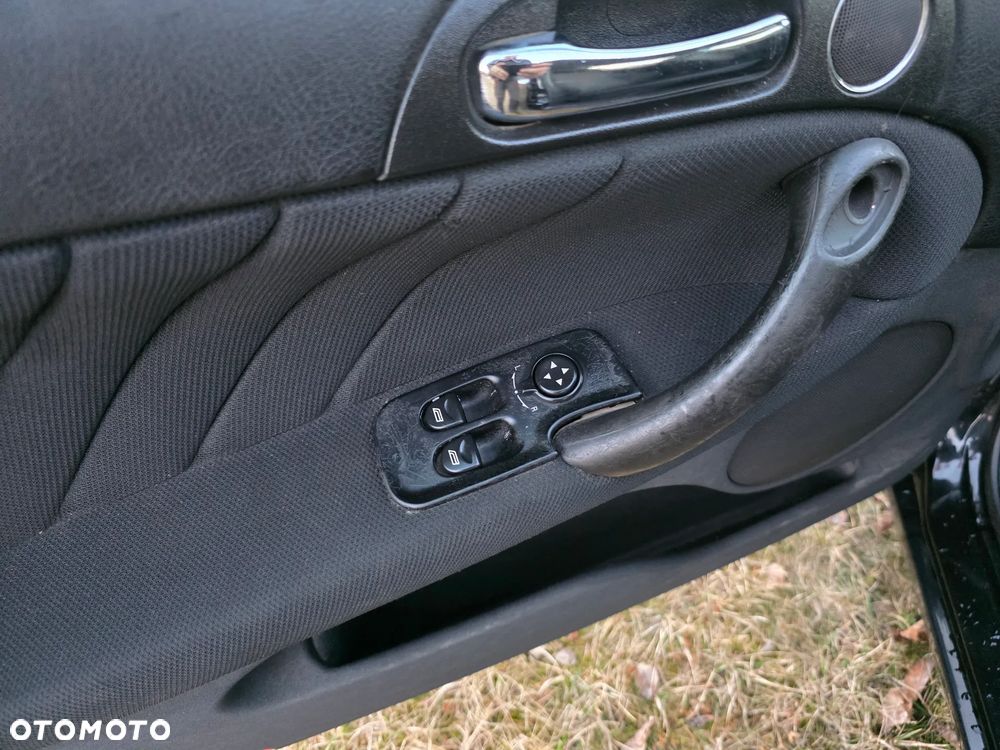 Alfa Romeo 147 1.6 ECO Black Line - 20