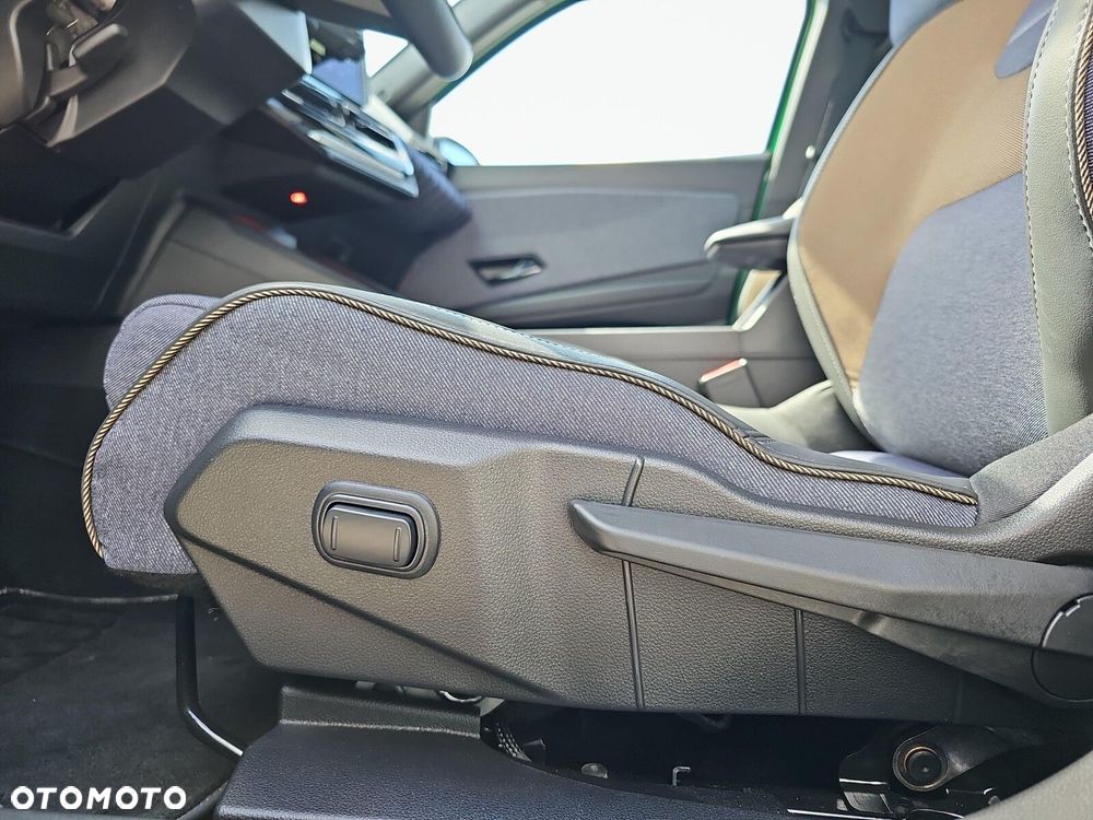 Renault 5 E-Tech Techno 120 Urban Range - 23