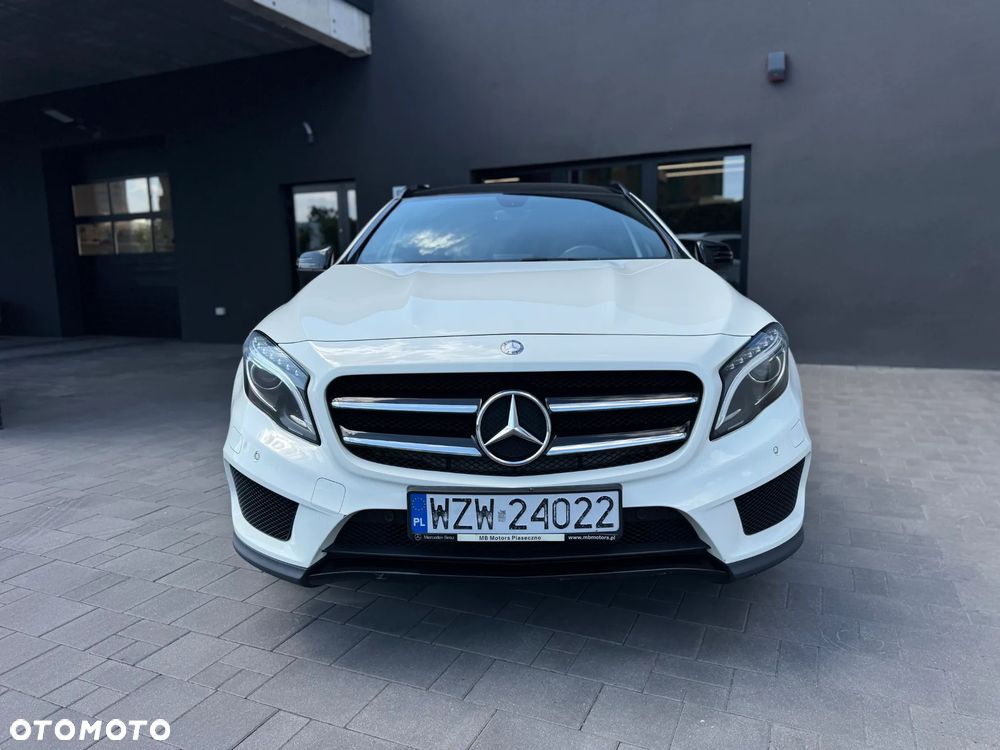 Mercedes-Benz GLA 250 4-Matic - 3