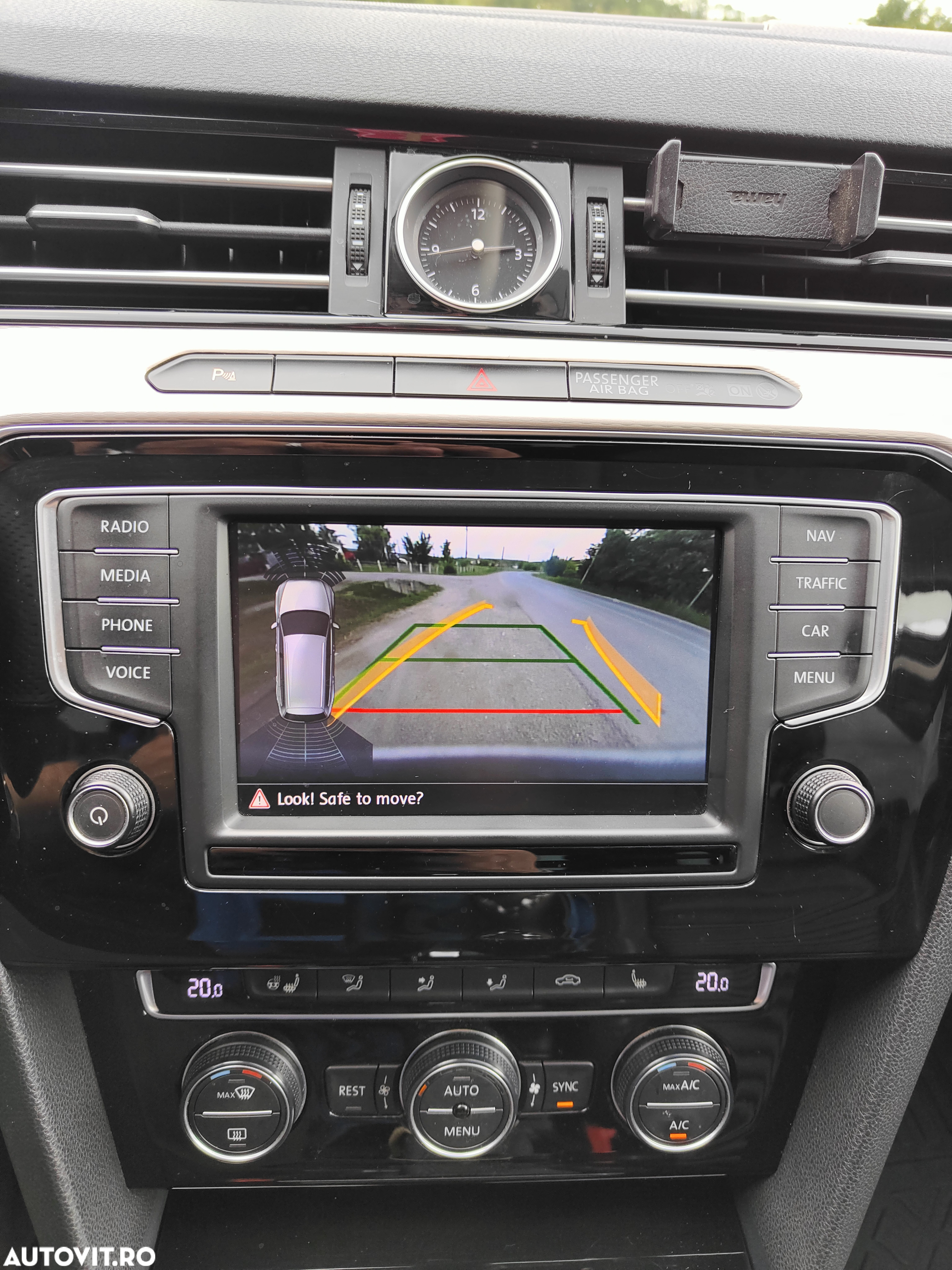 Volkswagen Passat Variant 2.0 TDI DSG Comfortline - 17