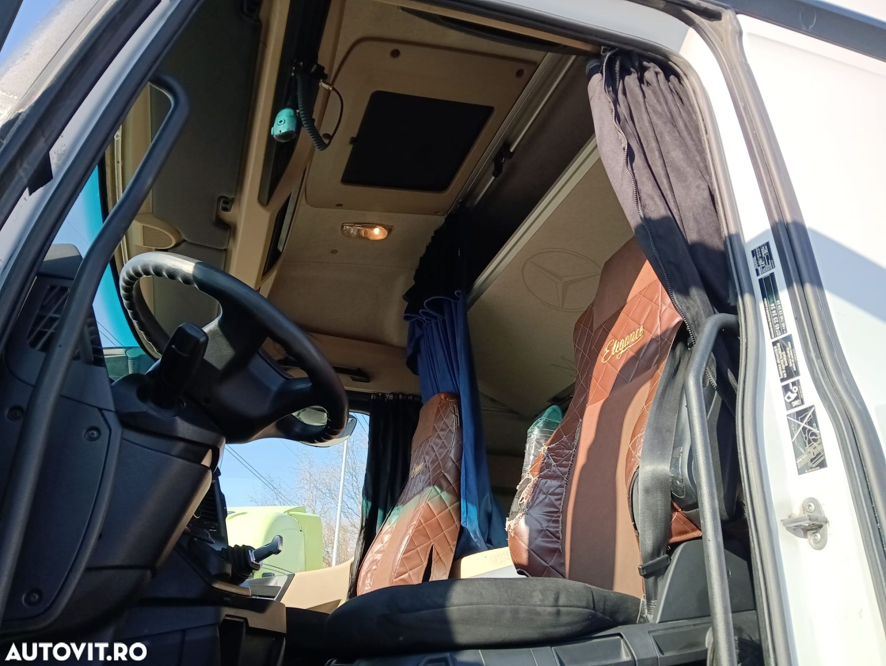 Mercedes-Benz Actros - 11