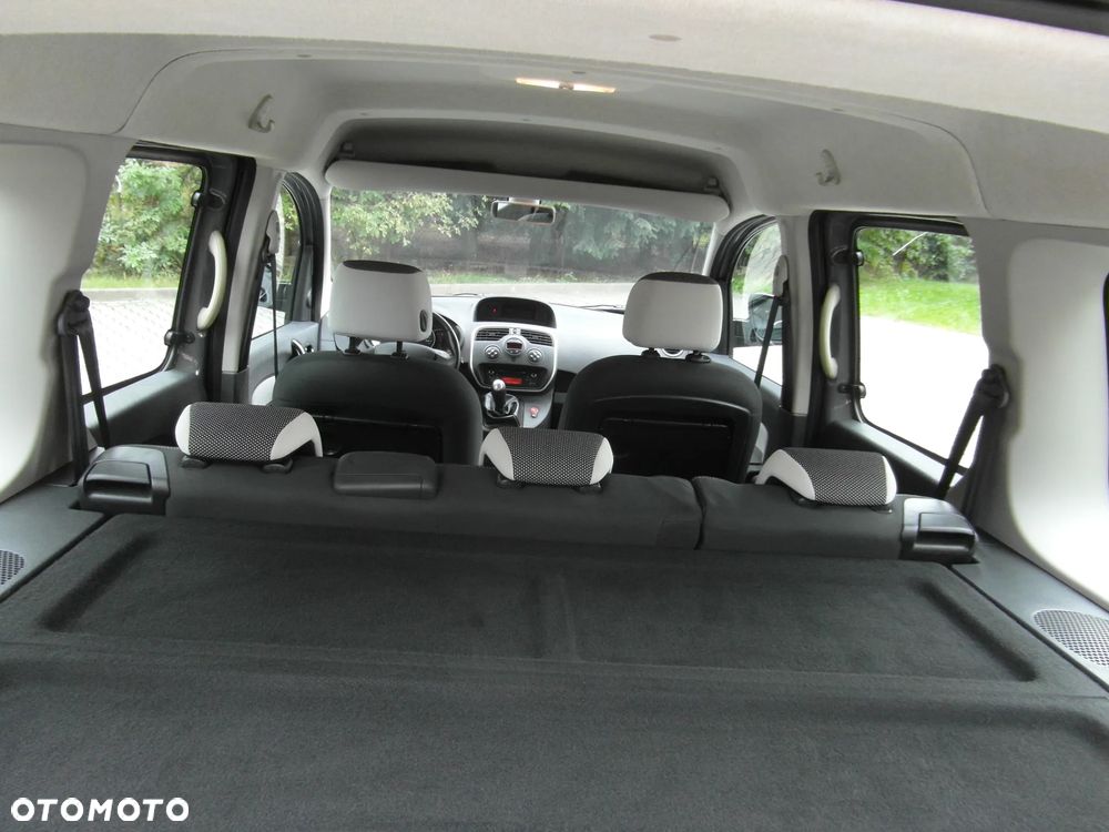 Renault Kangoo 1.6 16V Privilege - 9