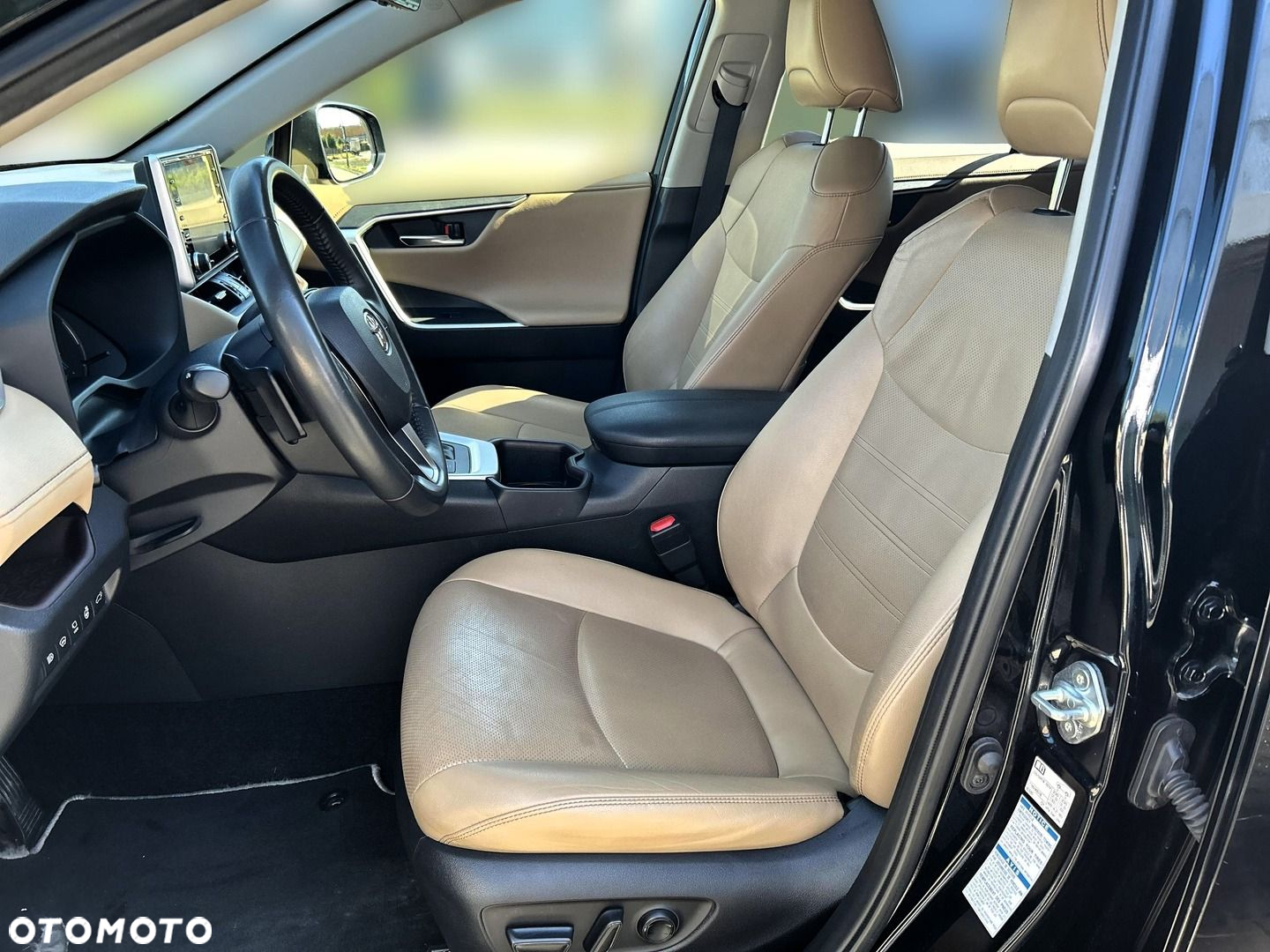 Toyota RAV4 - 21