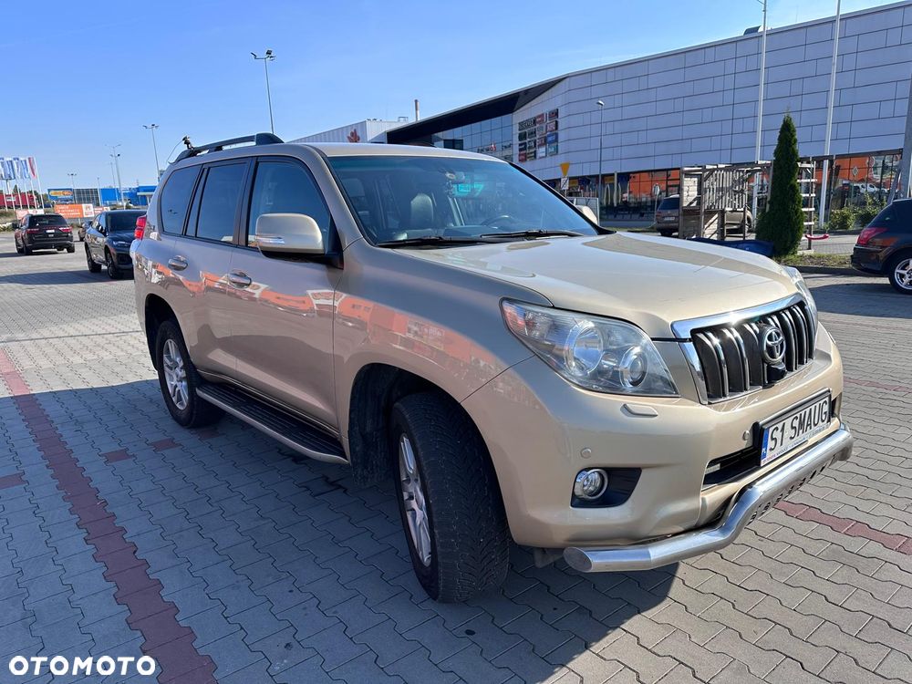 Toyota Land Cruiser LC 3.0 D-4D Premium - 2
