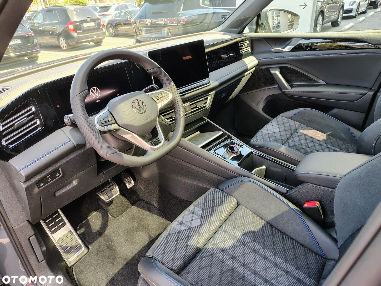 Volkswagen Tiguan - 11