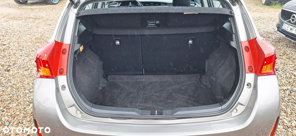 Toyota Auris - 20