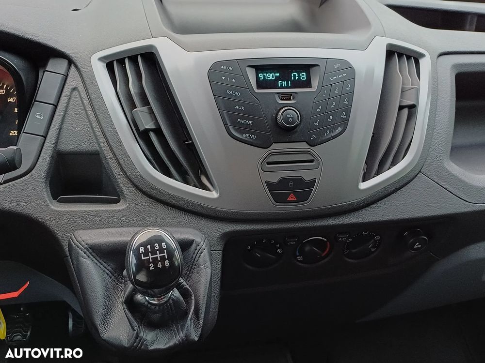Ford Transit - 16