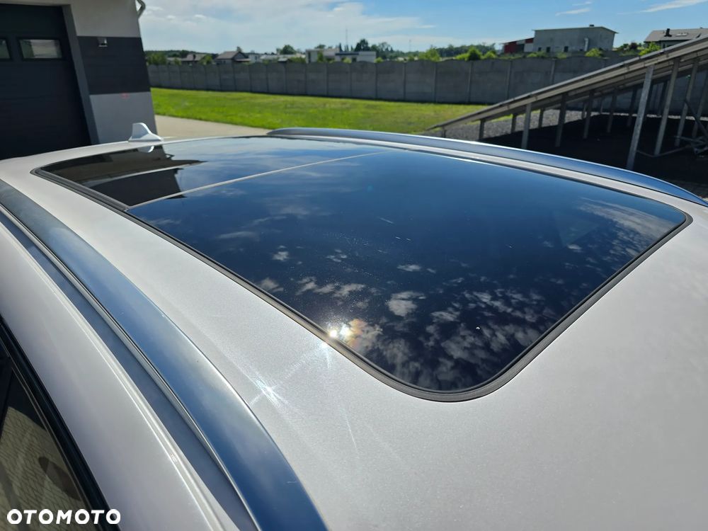 MG Marvel R Luxury - 15