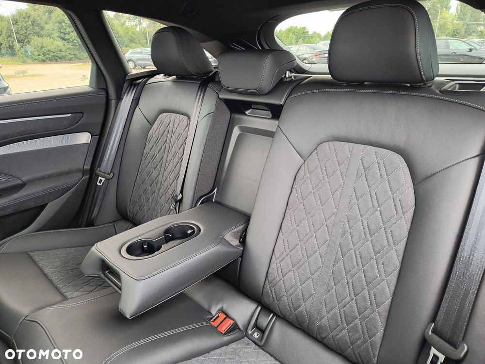 Audi A6 Avant - 19