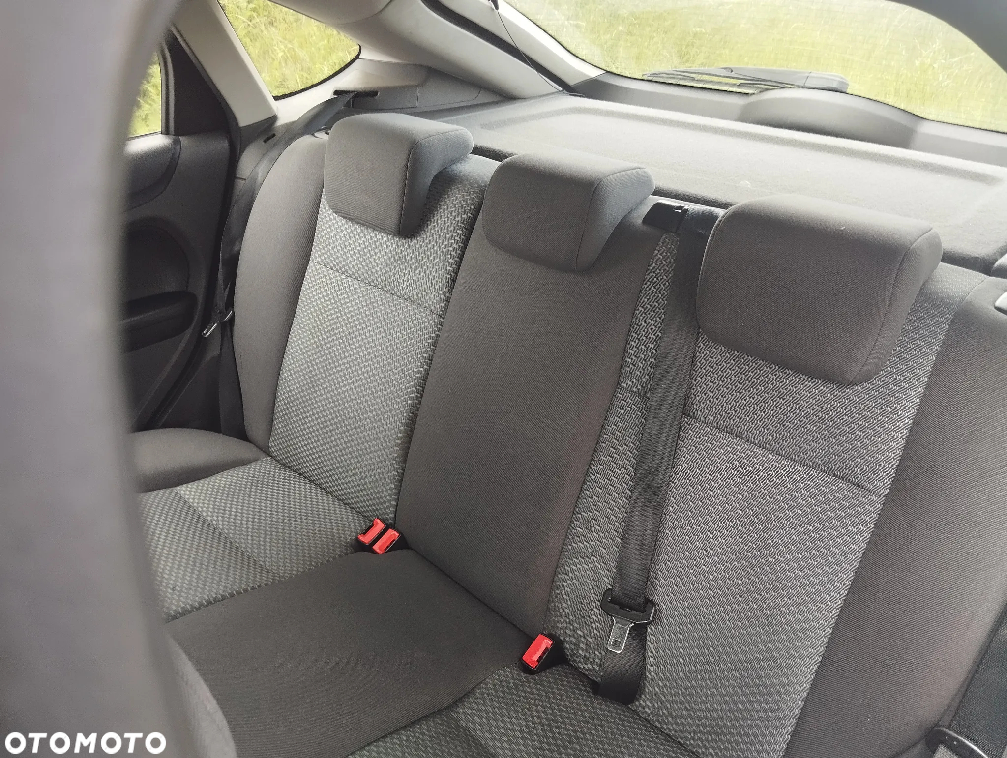 Ford Focus - 8