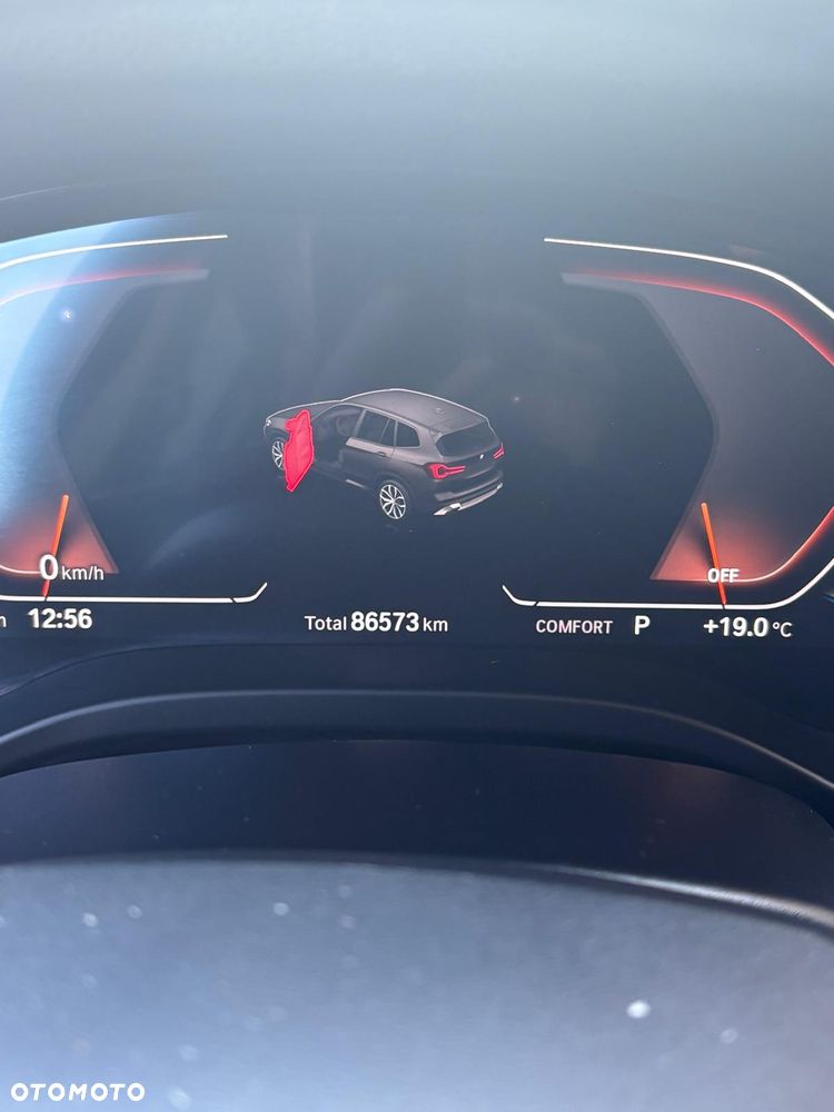 BMW X3 xDrive20d - 9