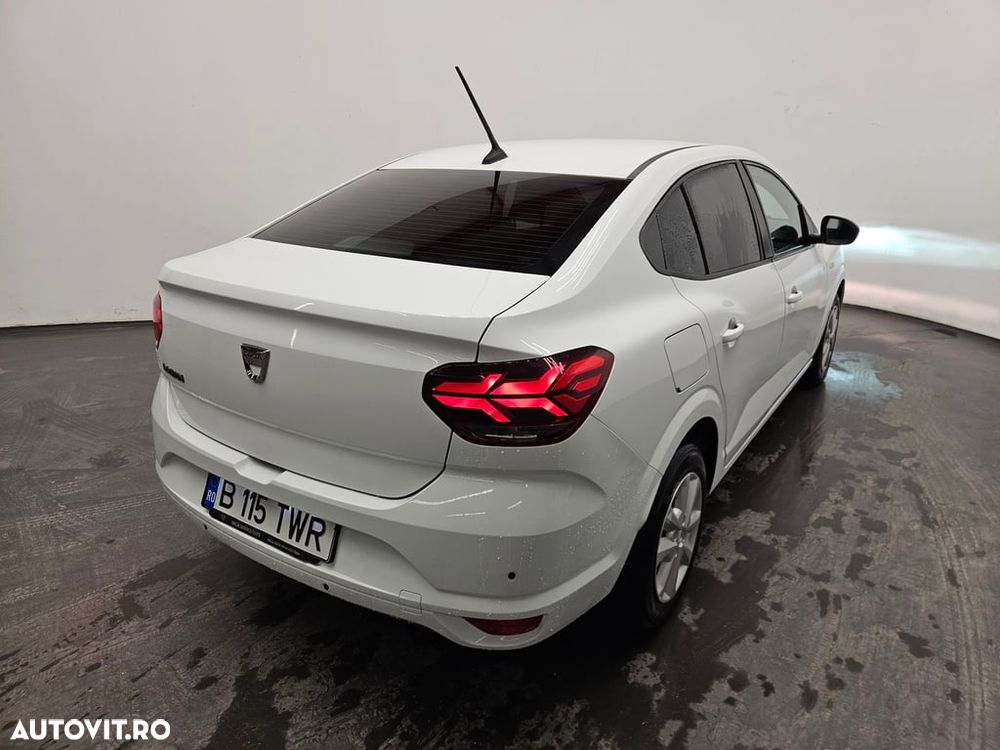 Dacia Logan TCe 90 MT6 Prestige - 4