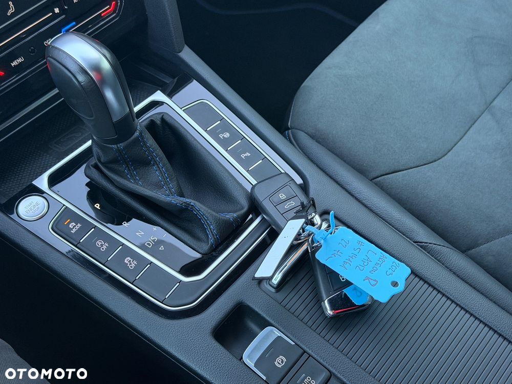 Volkswagen Arteon 2.0 TSI OPF 4Motion DSG R - 32