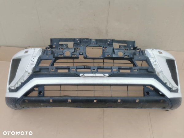 ZDERZAK PRZEDNI PRZOD MITSUBISHI ECLIPSE CROSS
