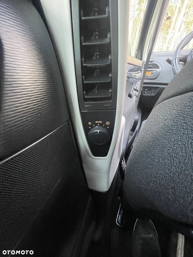 Citroën C4 Picasso VTi 120 Business Class - 22