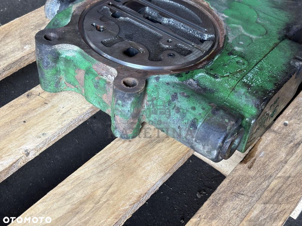 John Deere 8130 8230 8430 8530 9230 9630 Rozdzielacz Hydrauliczny CZĘŚCI RE262092 - 3