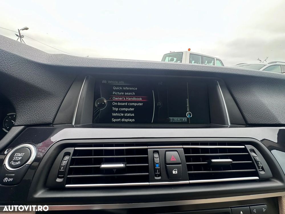 BMW Seria 5 525d xDrive Aut. Luxury Line - 28