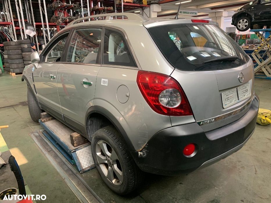 Dezmembrez Opel Antara ,2.0 CDTI ,an 2007 - 4