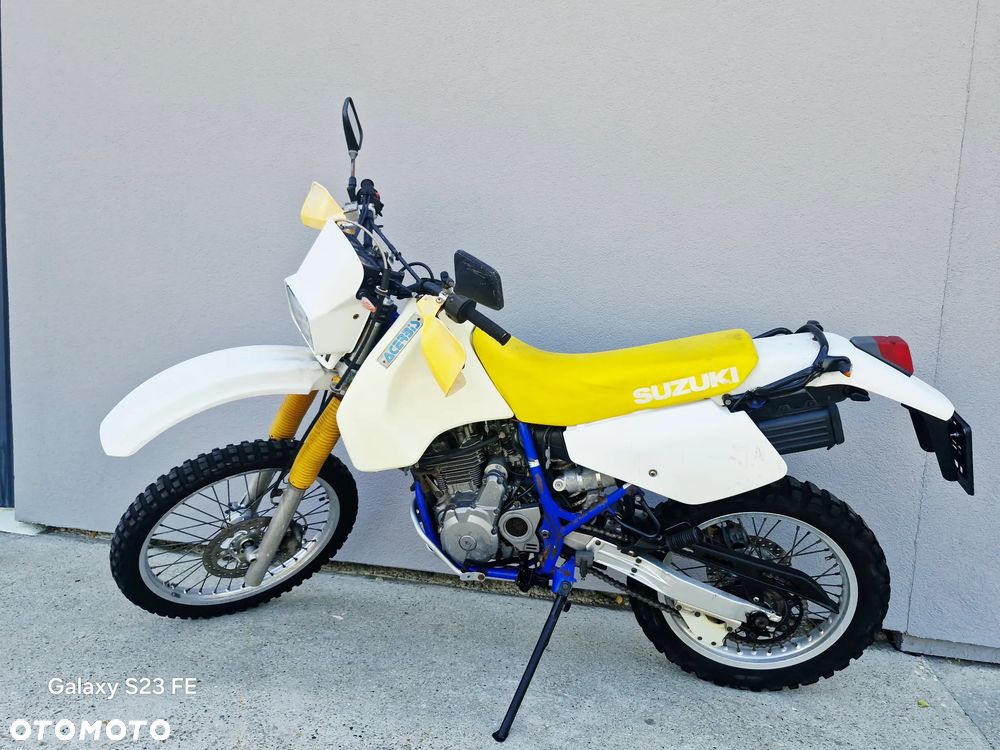 Suzuki DR - 20