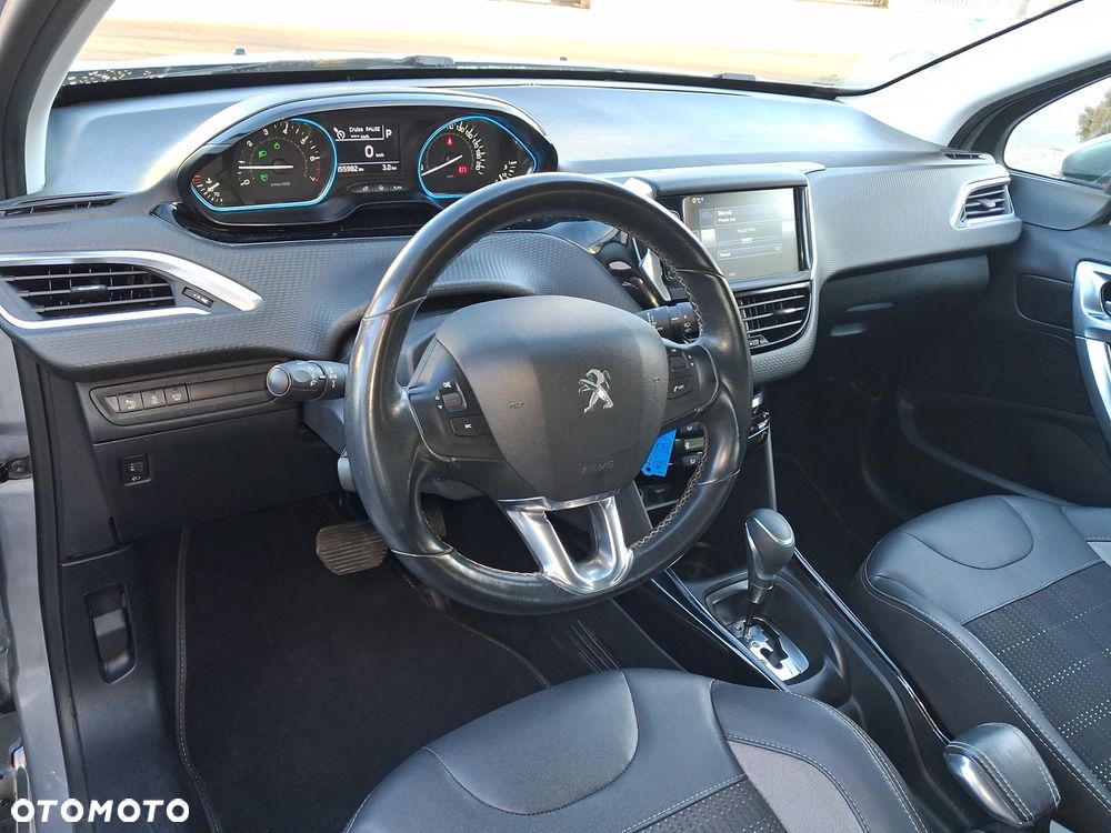 Renault Captur ENERGY TCe 120 EDC LIMITED - 18