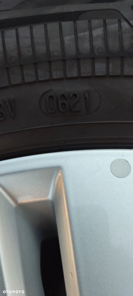 Koła Felgi Aluminiowe Oryg Volkswagen T6 Multivan T5 17 Cali 5x120 Et55 Continental 215/60/17C 2021r 4x8,5mm Idealne !! Starogard Gdański - 19