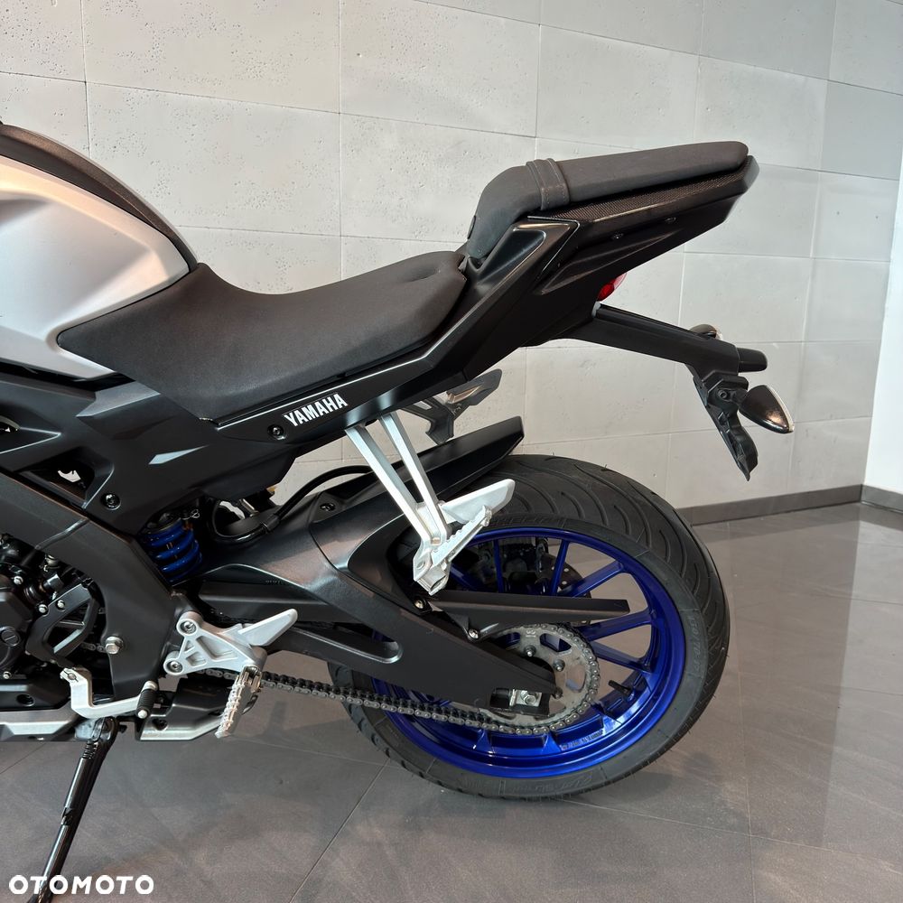 Yamaha MT - 11