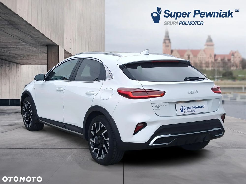 Kia XCeed 1.6 T-GDI M DCT - 3
