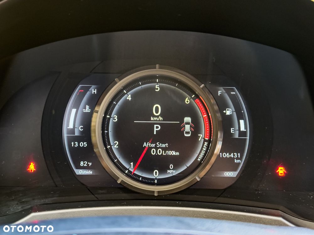 Lexus IS 200t / 300 F Sport - 12
