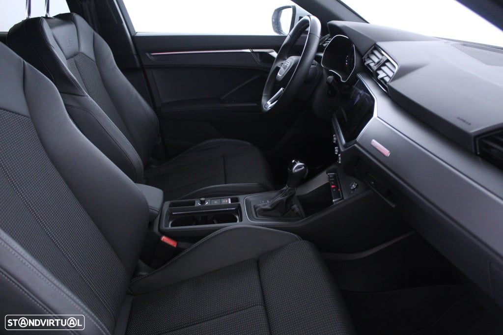 Audi Q3 Sportback 45 TFSIe S line S tronic - 14