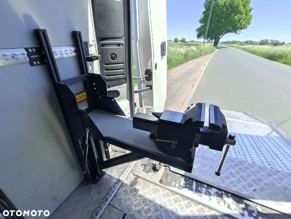 Peugeot Peugeot Boxer Warsztat Najazd Rampa Brygadówka - 27