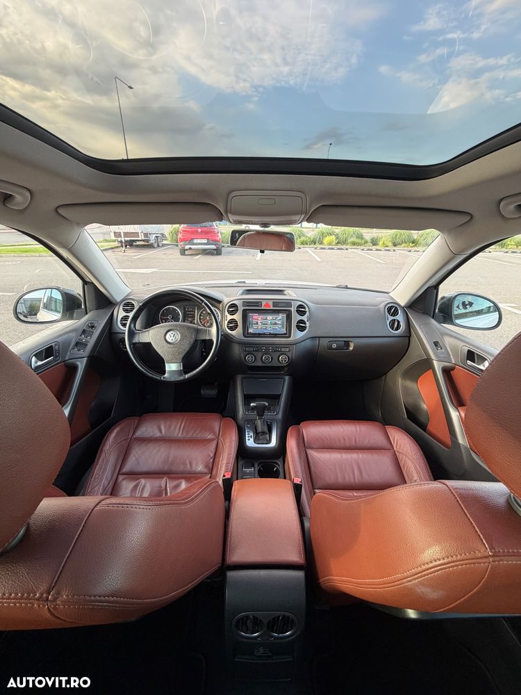 Volkswagen Tiguan 2.0 TDI 4Motion DSG Track & Field - 9