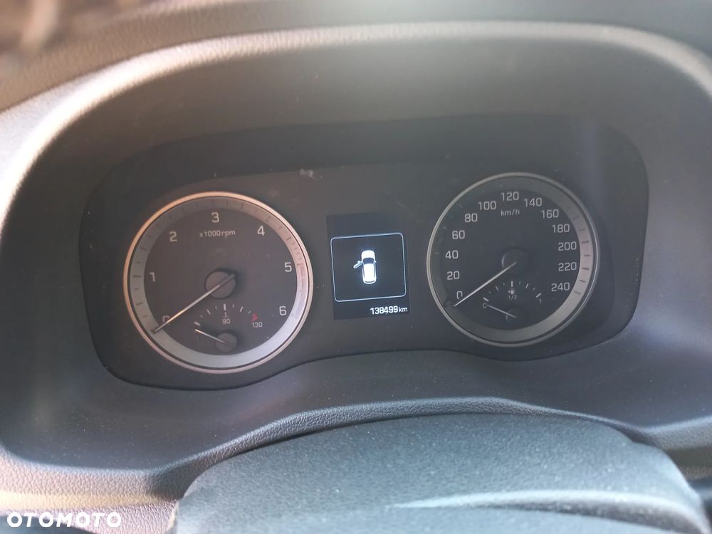 Hyundai Tucson blue 1.7 CRDi 2WD Style - 9