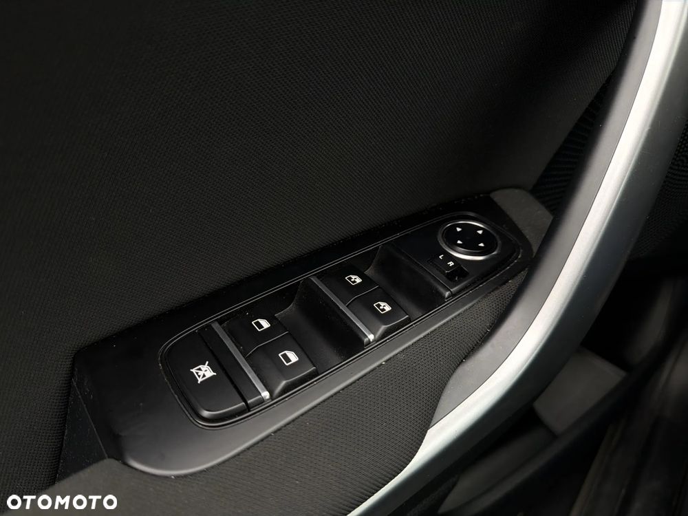 Kia Ceed 1.5 T-GDI M - 26