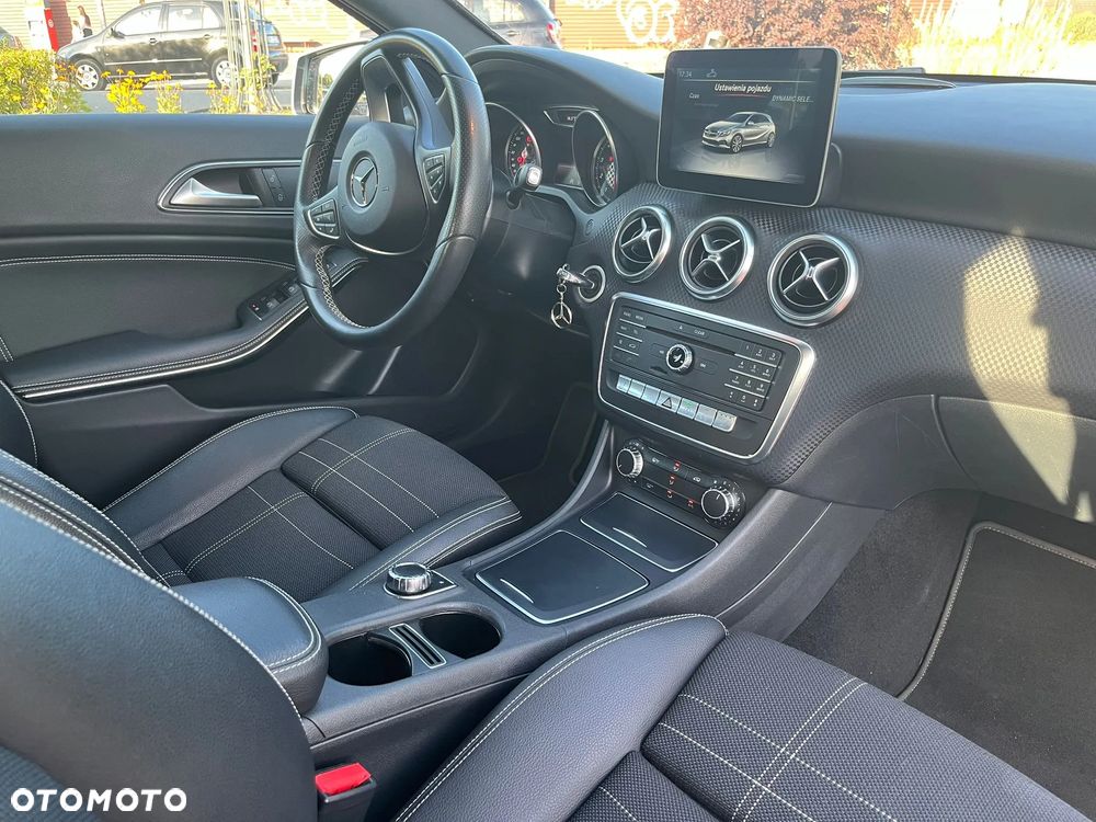 Mercedes-Benz Klasa A 180 7G-DCT Style - 7