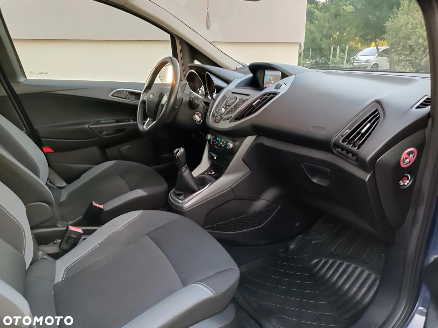 Ford B-MAX 1.5 TDCi SYNC Edition - 16