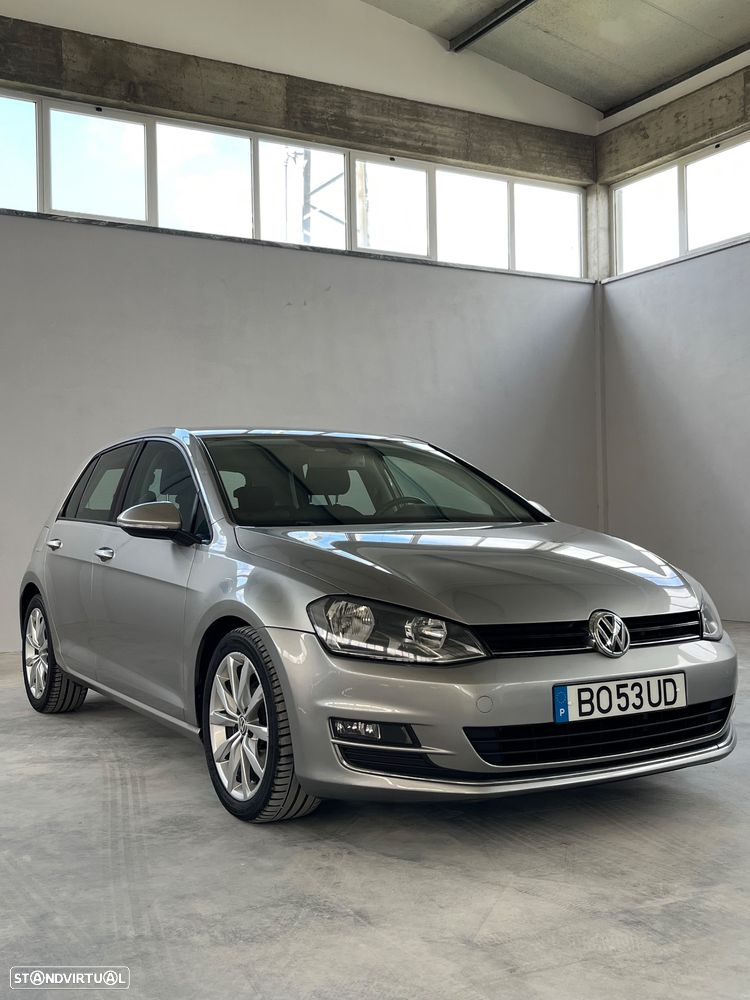 VW Golf 1.6 TDi DPF Highline - 2