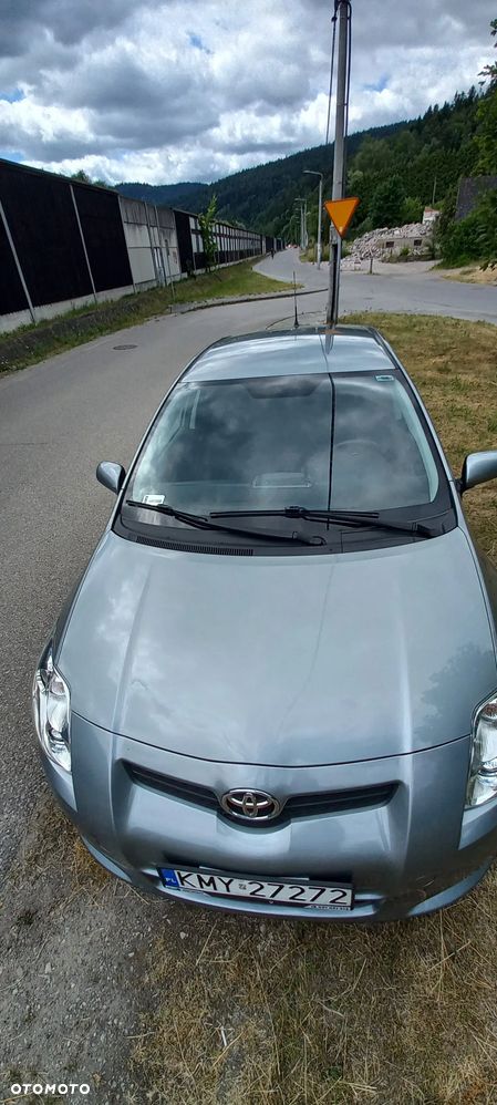 Toyota Auris - 1