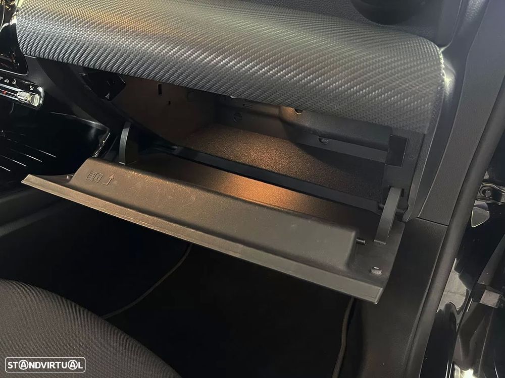 Mercedes-Benz A 180 Limousine d 7G-DCT Style - 19