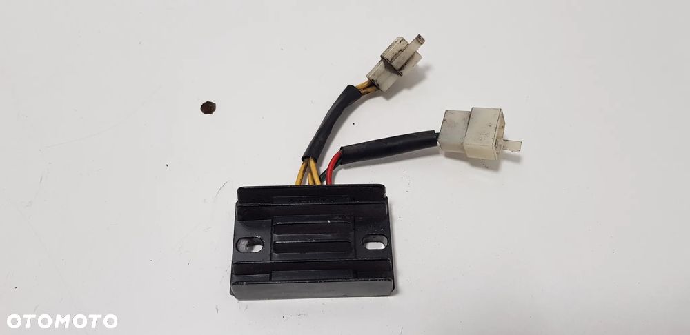 Peugeot DJANGO 50 Regulator napięcia - 1