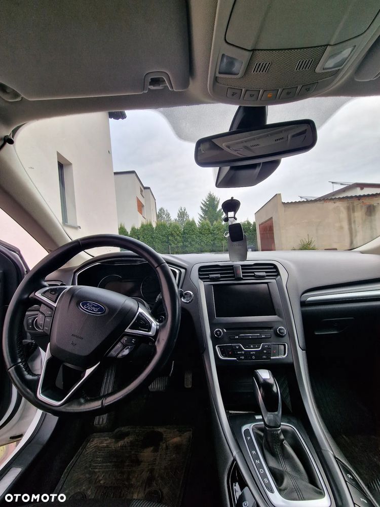 Ford Mondeo 2.0 TDCi Titanium PowerShift - 16