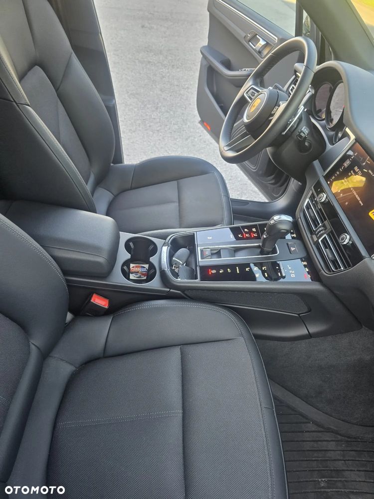 Porsche Macan Standard - 7