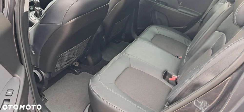 Kia Sportage 2.0 GDI L AWD - 24