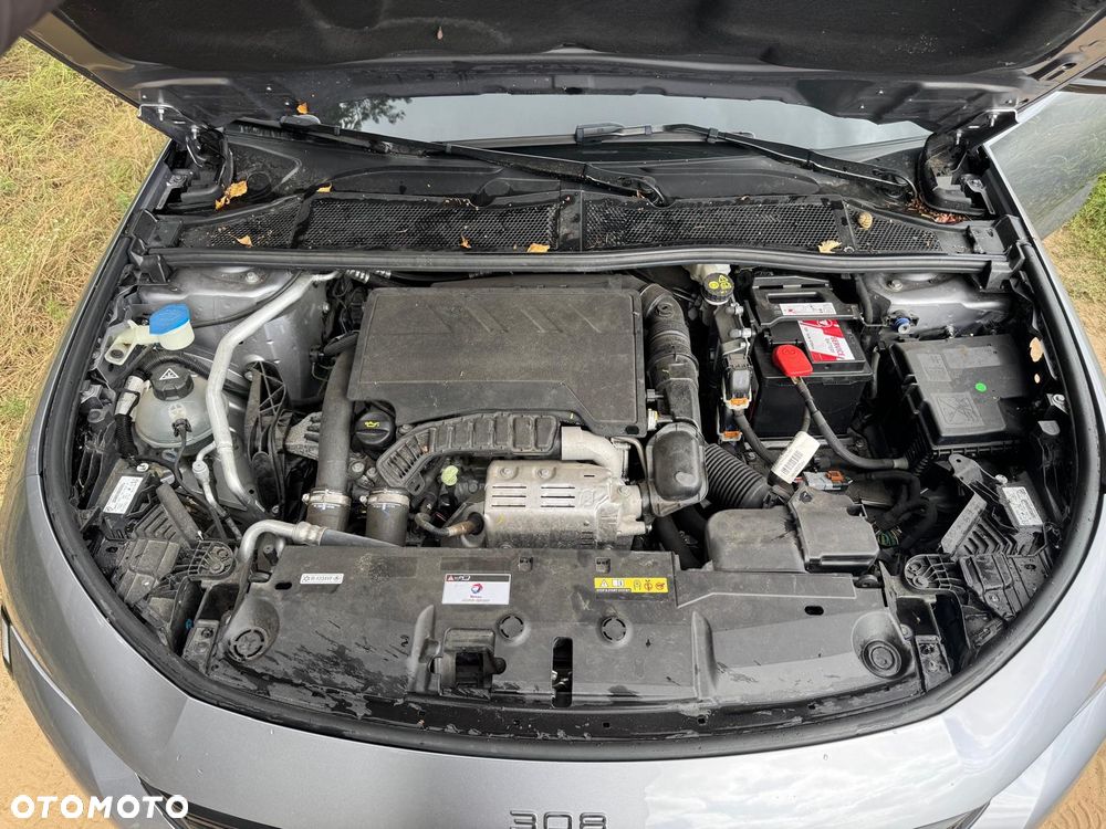 Peugeot 308 1.2 PureTech Allure Pack S&S EAT8 - 15